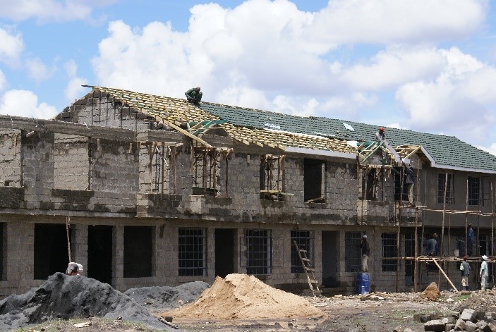 Roof development Benefits of using Decra® Roofing Systems with steel roof frames 2