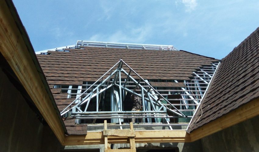 Benefits of using Decra® Roofing Systems with steel roof frames 1